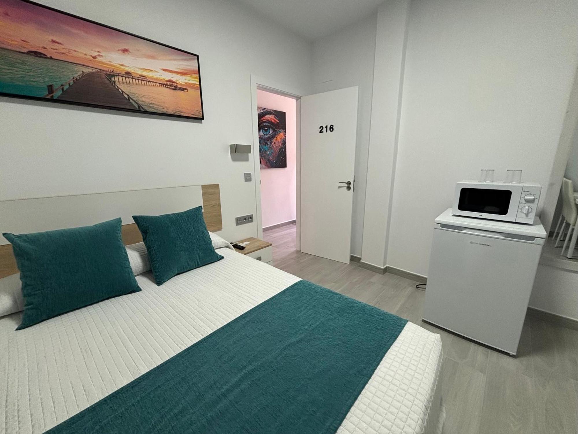 Hostal Los Mellizos Conil De La Frontera Esterno foto